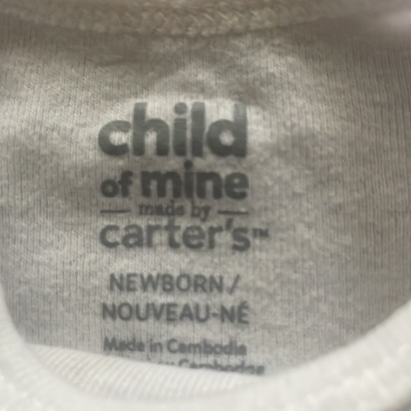 Newborn 4Pc set Carter's & Child of Mine - Picture 8 of 9